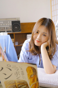 他的硕大深深埋在她的身体里小说